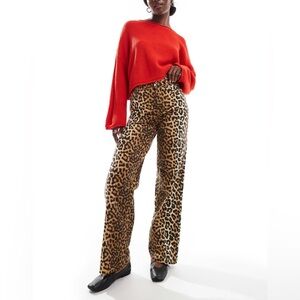 51- YAS high waist straight leg jeans in leopard print size 27
